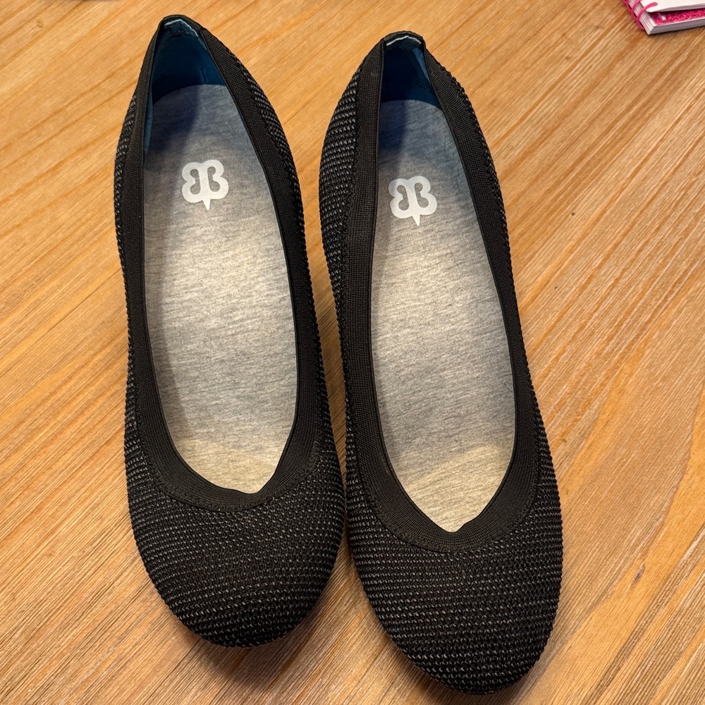 Betabrand Black Late to the Gate heels